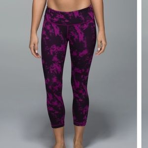 Lululemon Wunder Under Reversible Cropped 25” Leggings